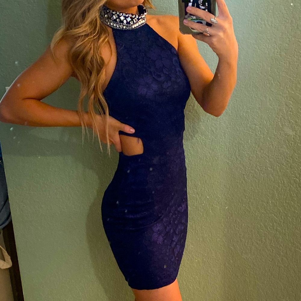 BODYCON HOMECOMING DRESS